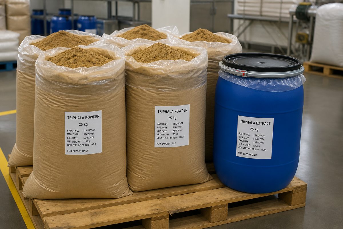 25 kg food-grade Triphala powder bags and a sealed 25 kg HDPE extract drum on an export pallet